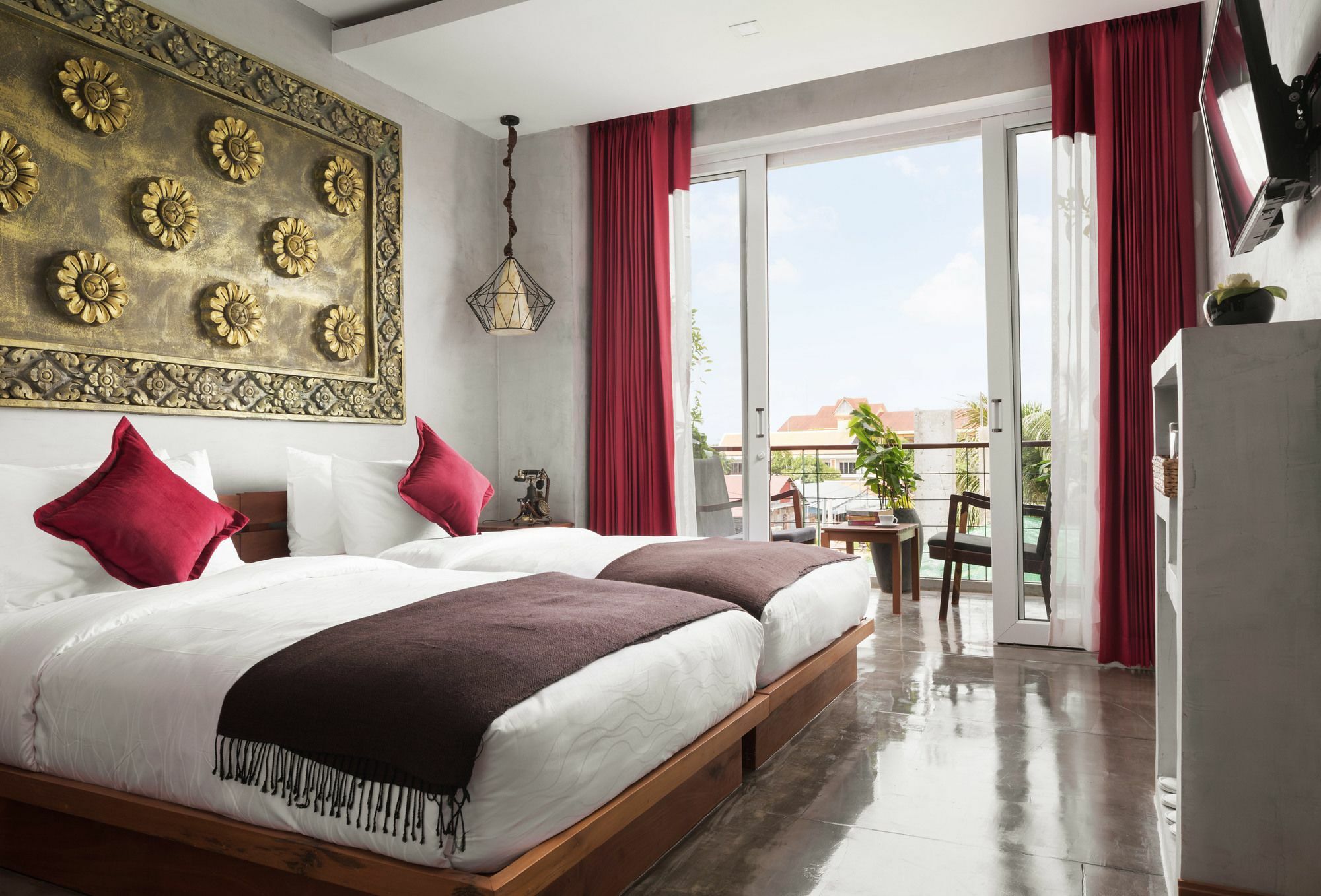 Cambana Hotel 4*